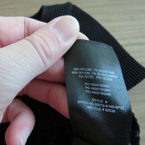 ARITZIA BABATON Sculpt Knit Squareneck Top in Black Ribbed Minimalist - Size S - Picture 13 of 13